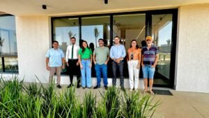 FOTO VISITA JARDIM VERSALHES