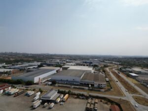 FOTO EMPRESA ALVARENGA I (1)